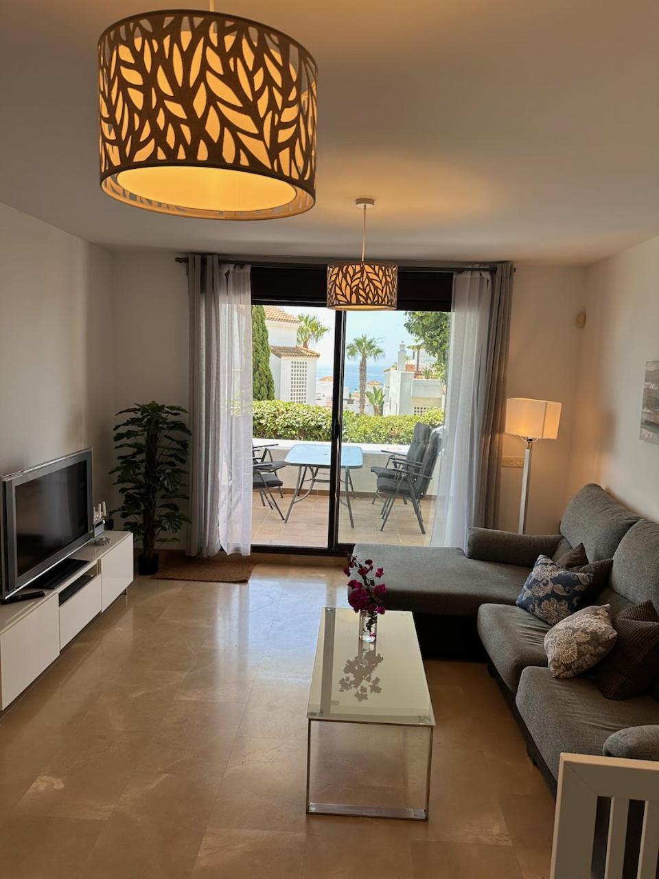 Quiet Family Apartment, 4 Pools, Close To The Beach And Golf, La Marina Alcaidesa 9 02 Eksteriør bilde